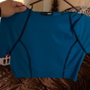 workout top